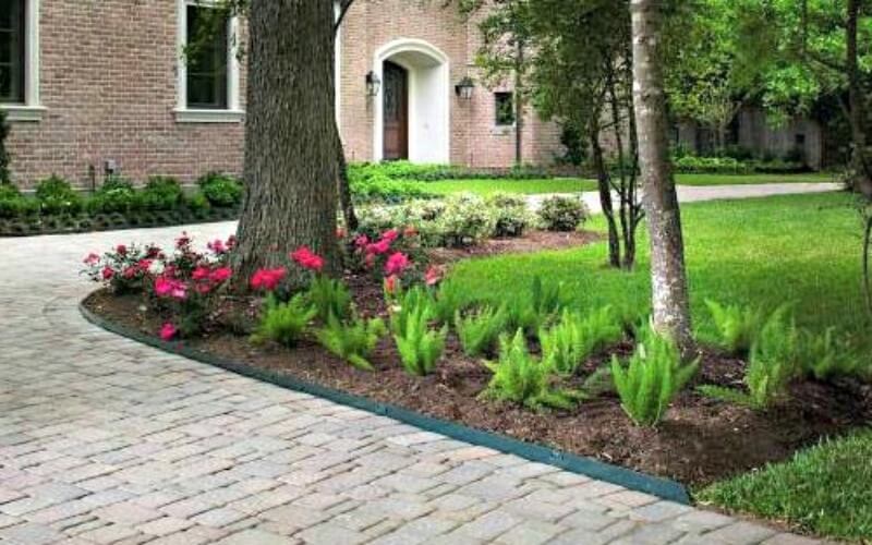 Landscaping Solutions for the Chicagoland Area